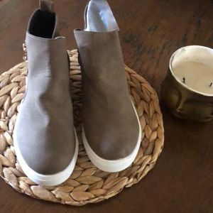 Ankle Boots Slip on for Ladies Hidden Wedge Sneakers Side Zipper Booties